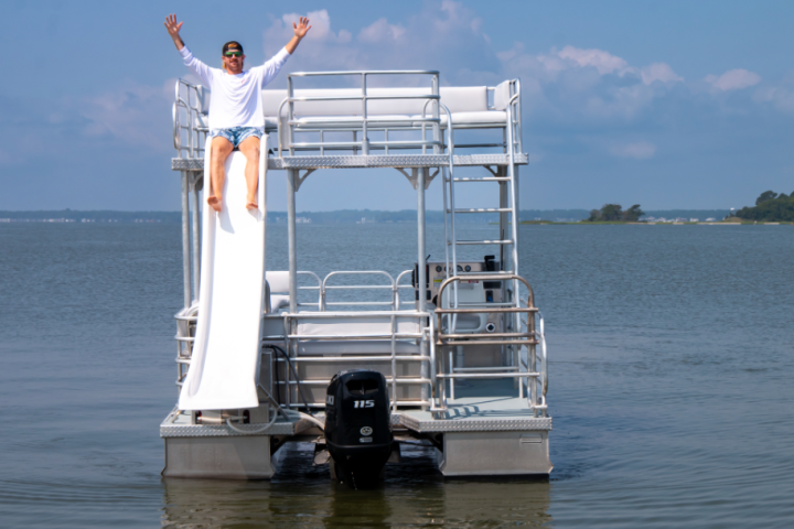 a small boat in a body of water